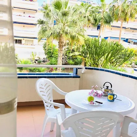 Graciosa Vistas Al Jardin شقة *