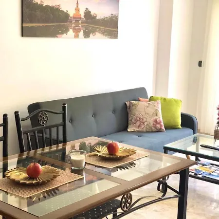Graciosa Vistas Al Jardin لوس كريستيانوس